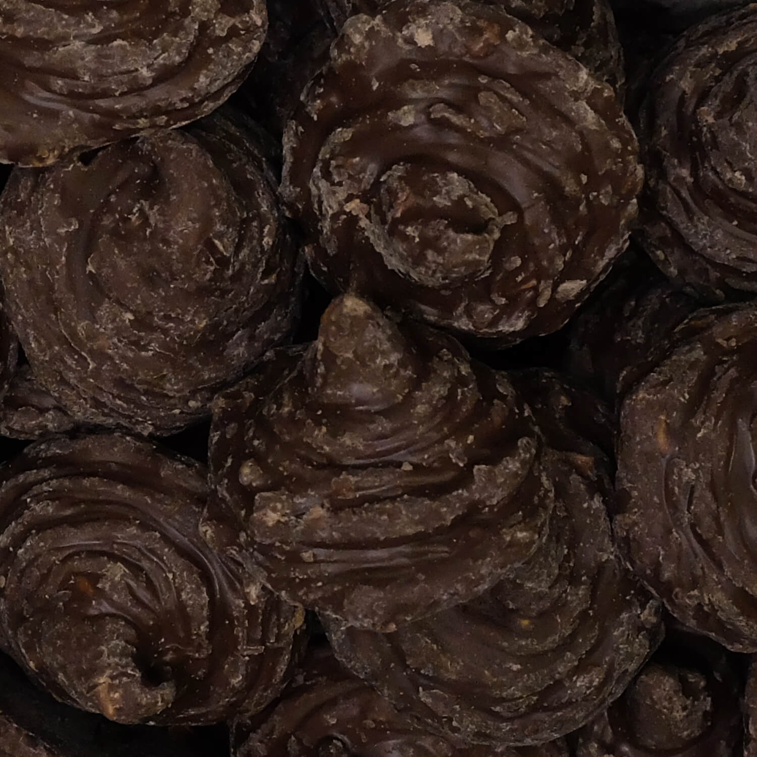 Dark chocolaty macs